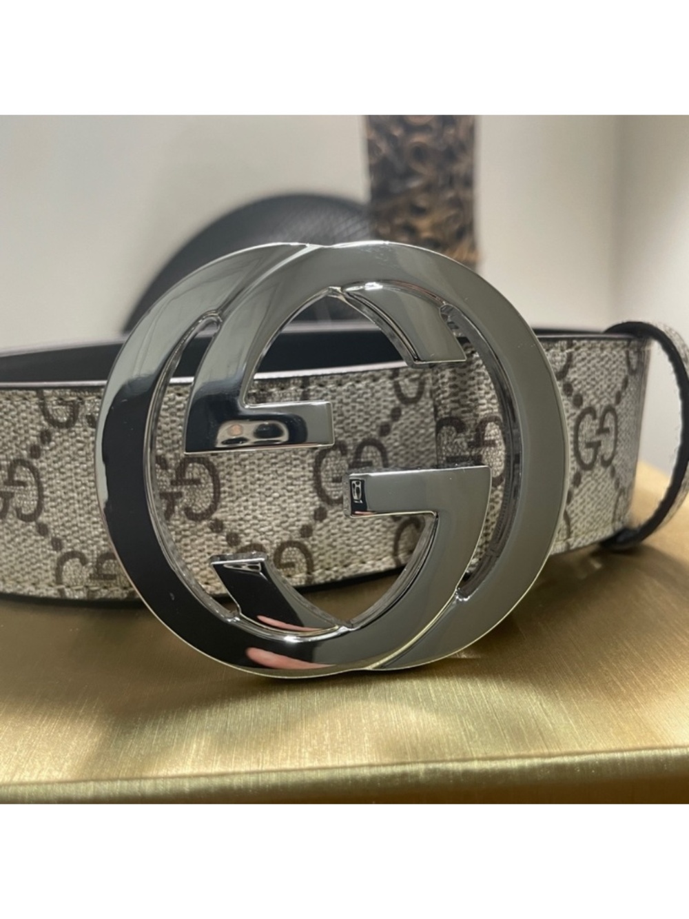 Gucci - Picture 4 of 9
